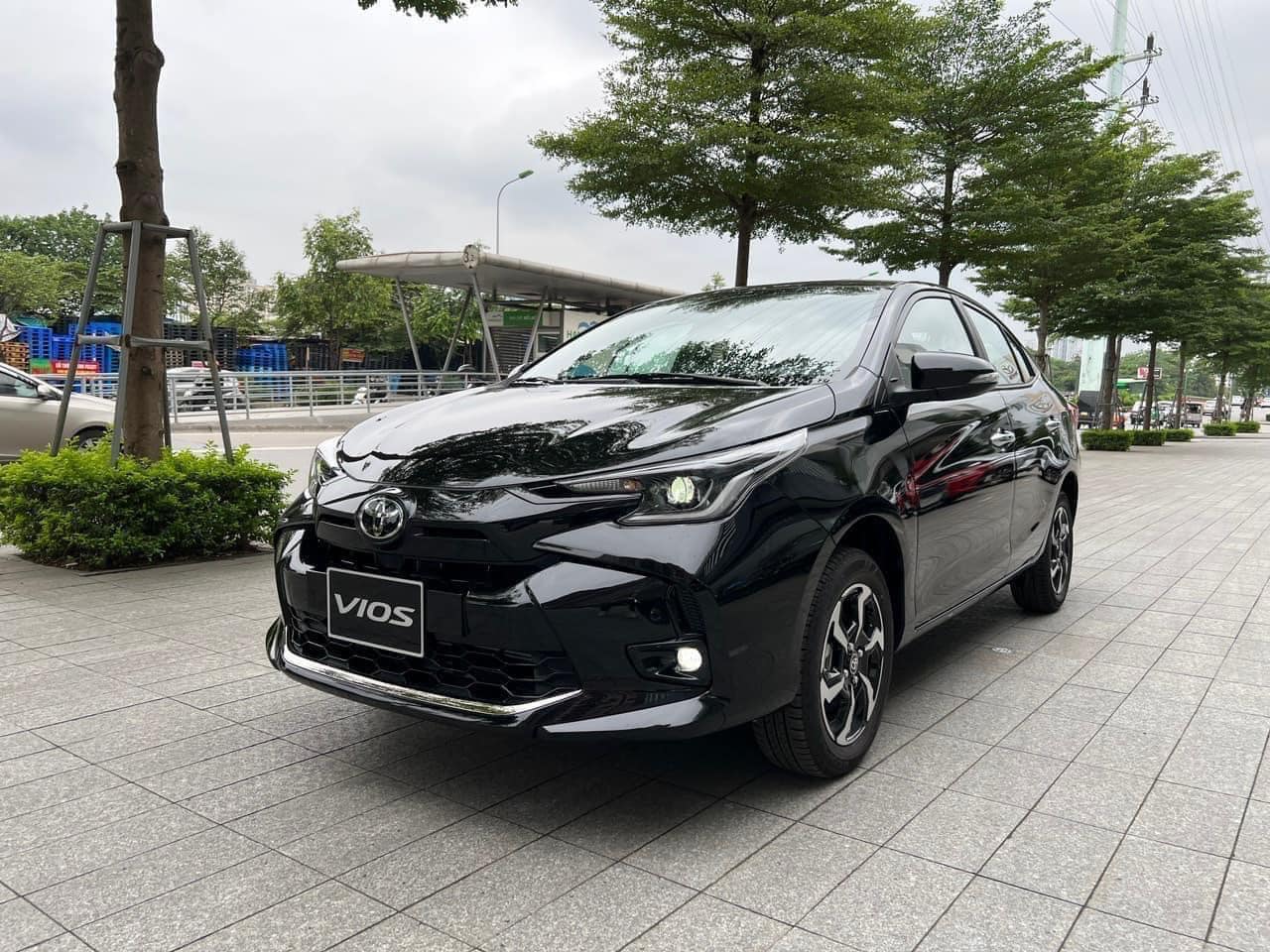 Bóc 4 xe Lada của Nga sắp vào Việt Nam: Granta đấu Attrage, Vesta cạnh tranh Vios, Niva và Niva Travel đối đầu Jimny bằng giá 'sốc', nhưng thiết kế, trang bị thì như đồ cổ- Ảnh 4. Bóc 4 xe Lada của Nga sắp vào Việt Nam: Granta đấu Attrage, Vesta cạnh tranh Vios, Niva và Niva Travel đối đầu Jimny bằng giá 'sốc', nhưng thiết kế, trang bị thì như đồ cổ- Ảnh 4.