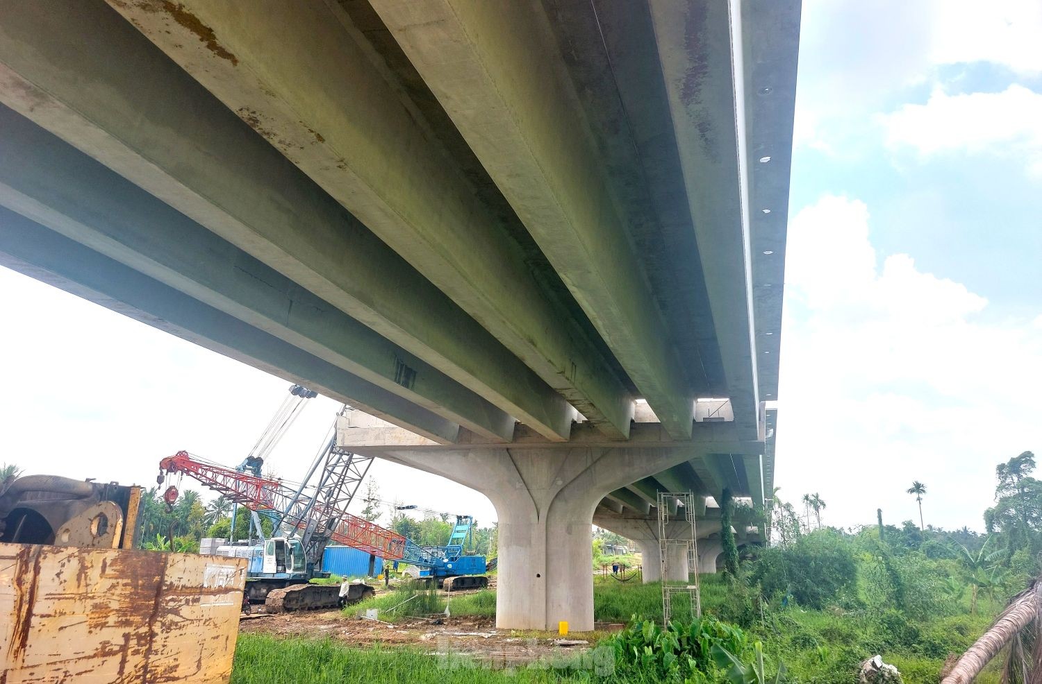 Cầu vượt sông Sài Gòn trên đường Vành đai 3 trước ngày hợp long- Ảnh 2. Cầu vượt sông Sài Gòn trên đường Vành đai 3 trước ngày hợp long- Ảnh 2.