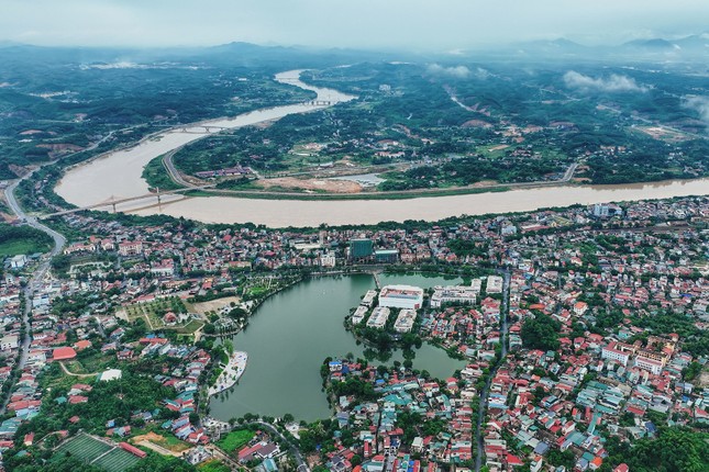 Không để chủ tịch tỉnh lạm quyền, can thiệp không cần thiết vào cấp xã- Ảnh 2. Không để chủ tịch tỉnh lạm quyền, can thiệp không cần thiết vào cấp xã- Ảnh 2.