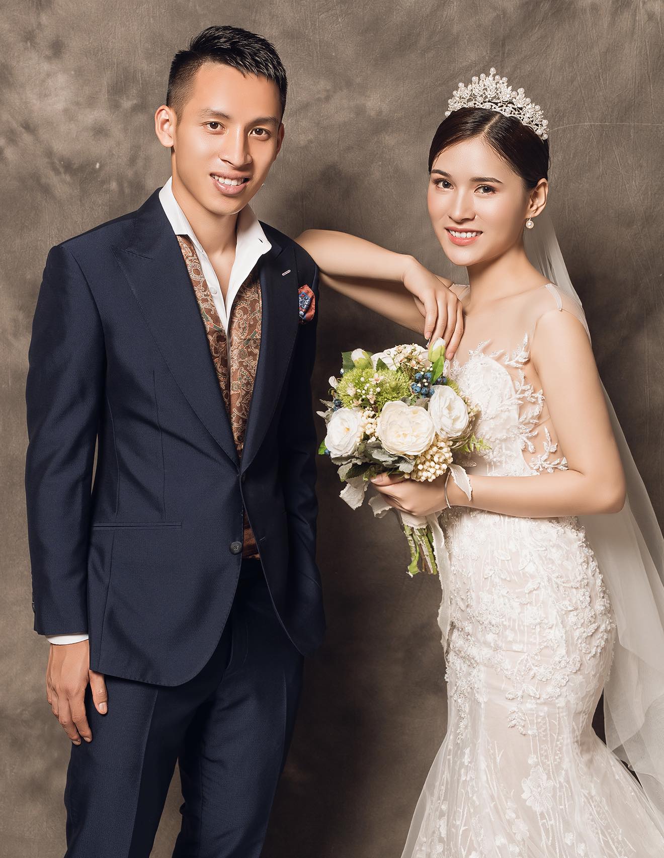 Cầu thủ nổi tiếng từng gây sốt khi xây nhà lầu 10 tỷ tặng bố mẹ, giờ tậu thêm biệt thự hạng sang cho vợ- Ảnh 3. Cầu thủ nổi tiếng từng gây sốt khi xây nhà lầu 10 tỷ tặng bố mẹ, giờ tậu thêm biệt thự hạng sang cho vợ- Ảnh 3.