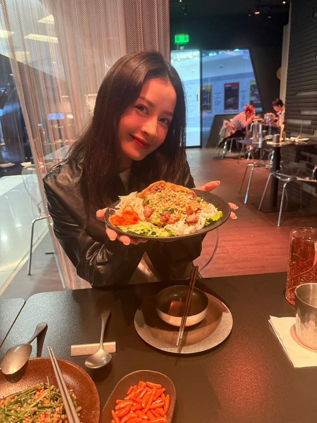 Vượt 2 đối thủ kỳ cựu, nhà hàng của Chi Pu bất ngờ đứng đầu nền tảng ẩm thực lớn nhất Trung Quốc- Ảnh 9. Vượt 2 đối thủ kỳ cựu, nhà hàng của Chi Pu bất ngờ đứng đầu nền tảng ẩm thực lớn nhất Trung Quốc- Ảnh 9.