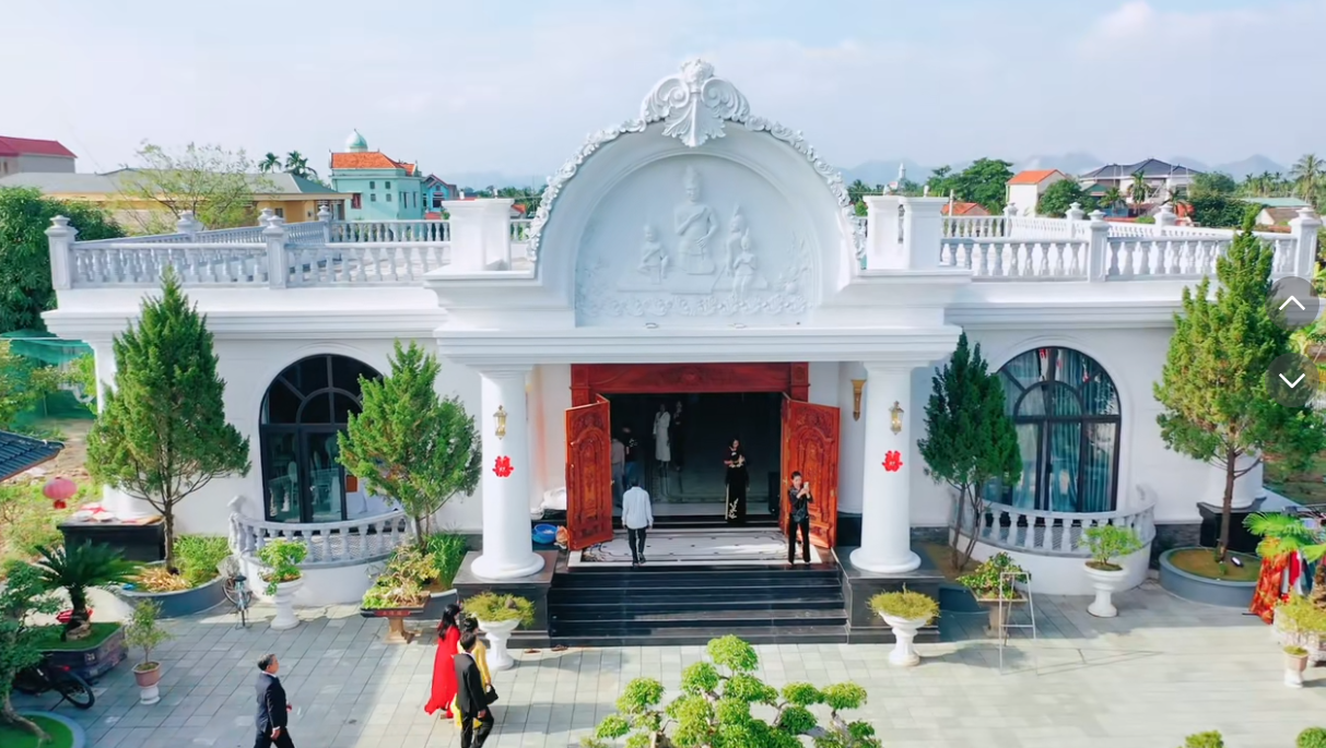 4 anh em ruột xây 4 căn villa giống hệt nhau trong khuôn viên rộng 6.000m2 ở Thanh Hóa: Resort nào đọ nổi đây?- Ảnh 10. 4 anh em ruột xây 4 căn villa giống hệt nhau trong khuôn viên rộng 6.000m2 ở Thanh Hóa: Resort nào đọ nổi đây?- Ảnh 10.