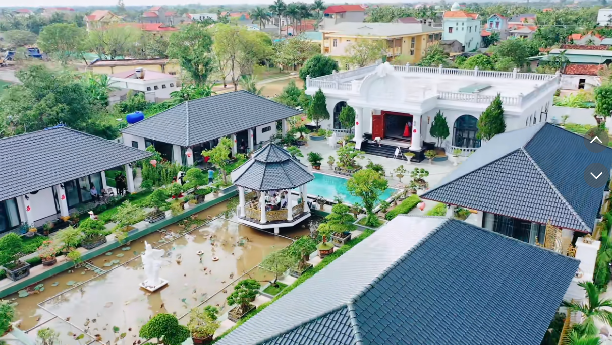 4 anh em ruột xây 4 căn villa giống hệt nhau trong khuôn viên rộng 6.000m2 ở Thanh Hóa: Resort nào đọ nổi đây?- Ảnh 5. 4 anh em ruột xây 4 căn villa giống hệt nhau trong khuôn viên rộng 6.000m2 ở Thanh Hóa: Resort nào đọ nổi đây?- Ảnh 5.
