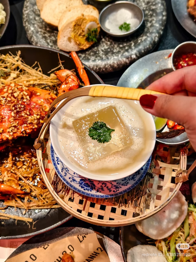 Vượt 2 đối thủ kỳ cựu, nhà hàng của Chi Pu bất ngờ đứng đầu nền tảng ẩm thực lớn nhất Trung Quốc- Ảnh 5. Vượt 2 đối thủ kỳ cựu, nhà hàng của Chi Pu bất ngờ đứng đầu nền tảng ẩm thực lớn nhất Trung Quốc- Ảnh 5.