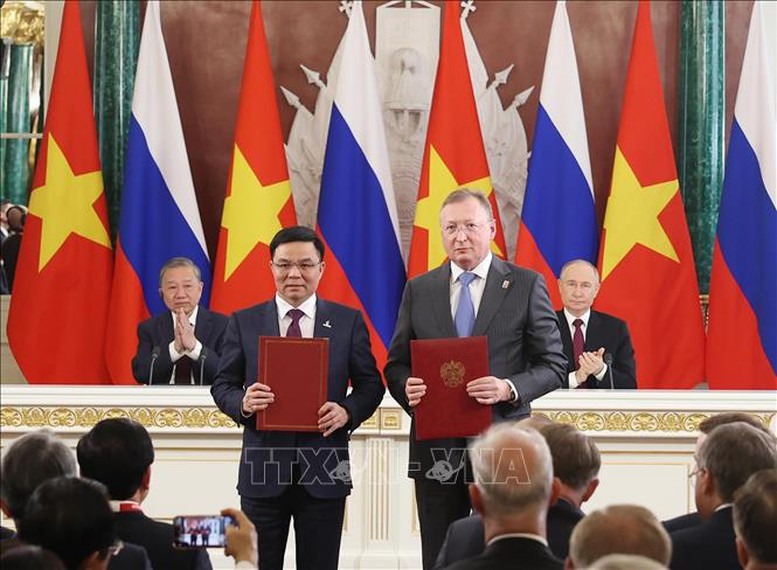 Ông Putin công bố tin vui, Việt Nam "bật đèn xanh": Nga vươn tới “kho báu độc nhất vô nhị ASEAN”- Ảnh 1. Ông Putin công bố tin vui, Việt Nam "bật đèn xanh": Nga vươn tới “kho báu độc nhất vô nhị ASEAN”- Ảnh 1.