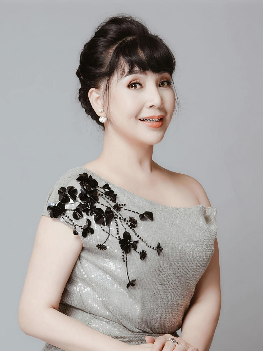 Mỹ nhân Việt cả đời được gọi là em bé, Mỹ nhân Việt cả đời được gọi là em bé,