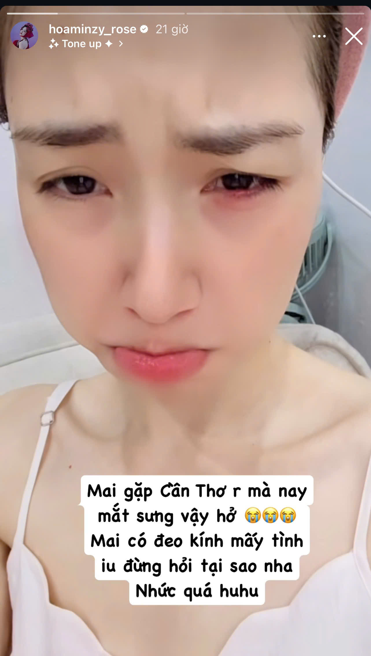 Tình trạng gây lo lắng của Hòa Minzy- Ảnh 1. Tình trạng gây lo lắng của Hòa Minzy- Ảnh 1.