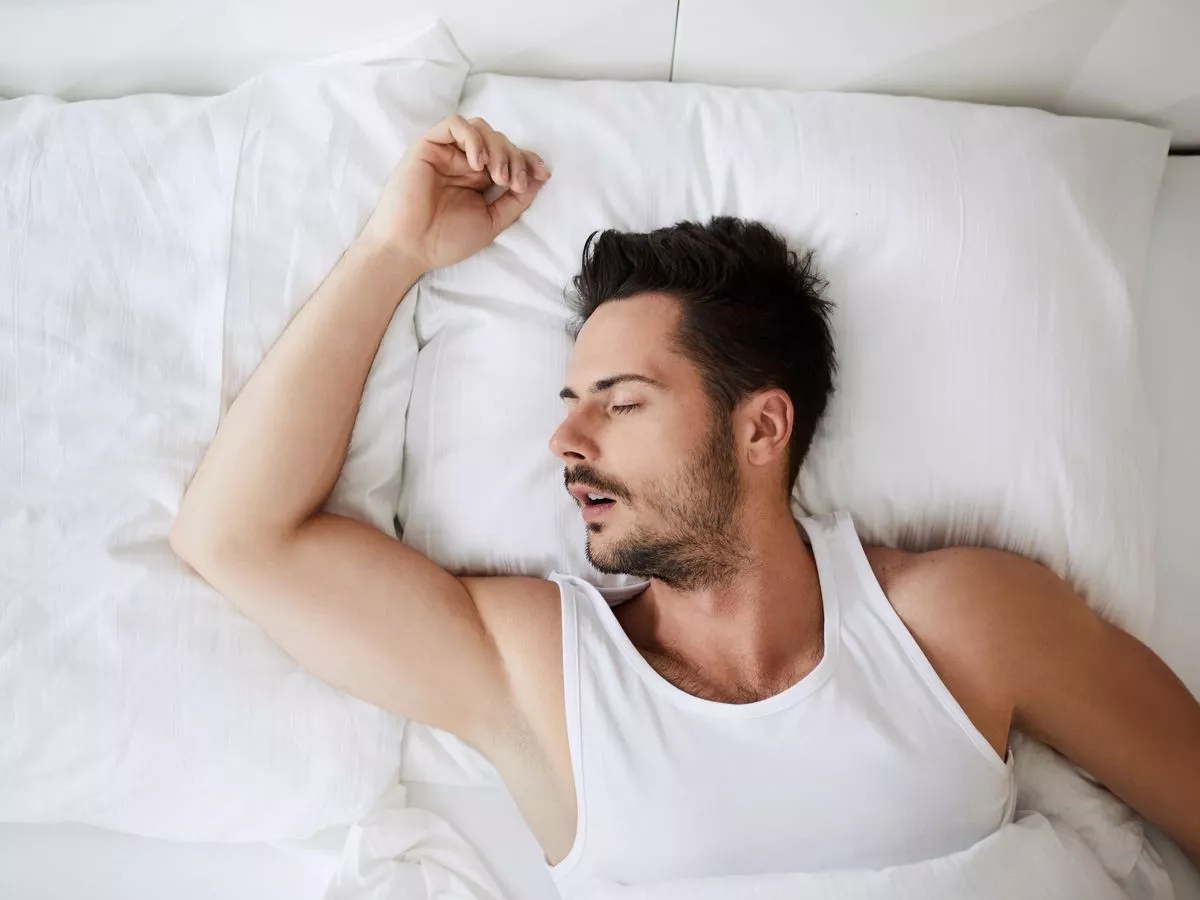 Đột quỵ thường “để mắt” tới những người ngủ kiểu này, kể cả khi họ ngủ 8 tiếng/đêm- Ảnh 1. Đột quỵ thường “để mắt” tới những người ngủ kiểu này, kể cả khi họ ngủ 8 tiếng/đêm- Ảnh 1.