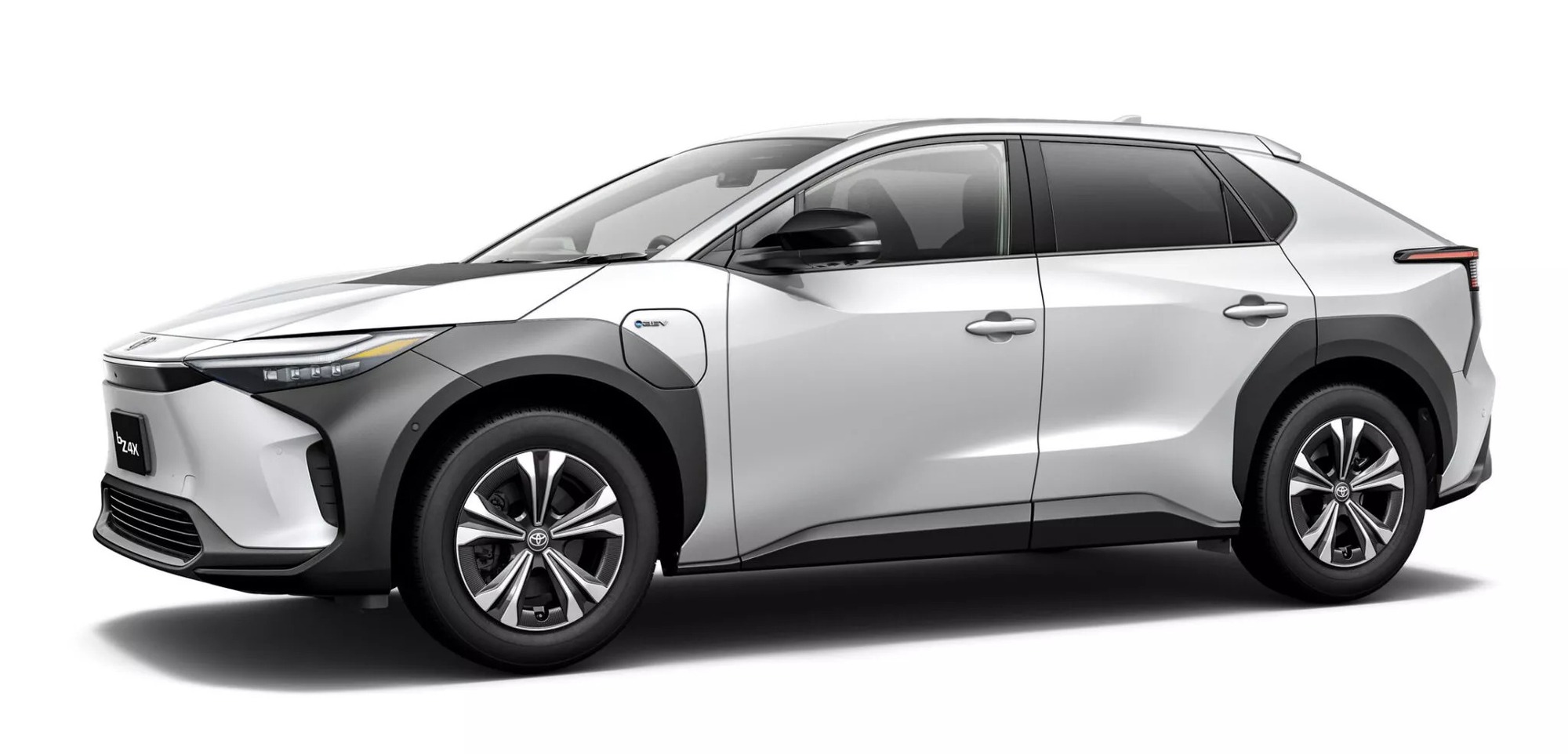 SUV điện Toyota từng về Việt Nam được nâng cấp: Đổi tên, tinh chỉnh thiết kế, mạnh tới 338 mã lực, 505km/sạc- Ảnh 1. SUV điện Toyota từng về Việt Nam được nâng cấp: Đổi tên, tinh chỉnh thiết kế, mạnh tới 338 mã lực, 505km/sạc- Ảnh 1.