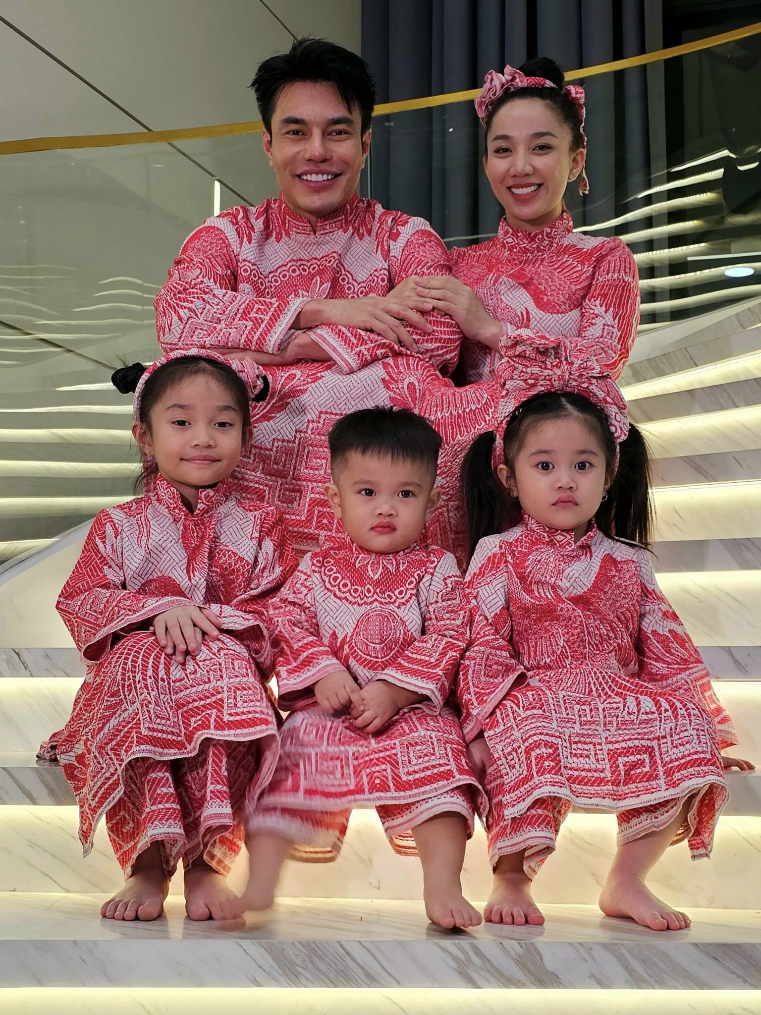 Lê Dương Bảo Lâm ế show, livestream tuyên bố: "Tôi hết thời rồi"- Ảnh 4. Lê Dương Bảo Lâm ế show, livestream tuyên bố: "Tôi hết thời rồi"- Ảnh 4.