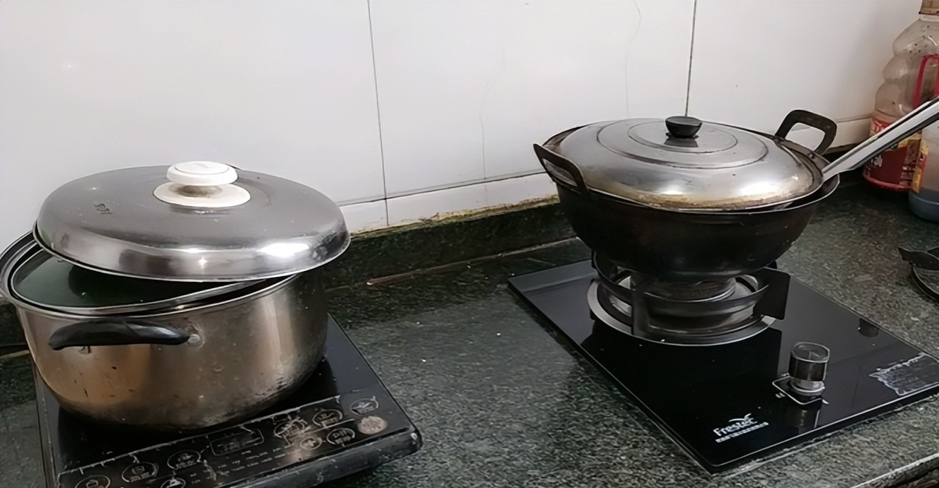 Cảnh báo: 6 lỗi sai chí mạng trong bếp dễ GÂY CHÁY NỔ- Ảnh 4. Cảnh báo: 6 lỗi sai chí mạng trong bếp dễ GÂY CHÁY NỔ- Ảnh 4.