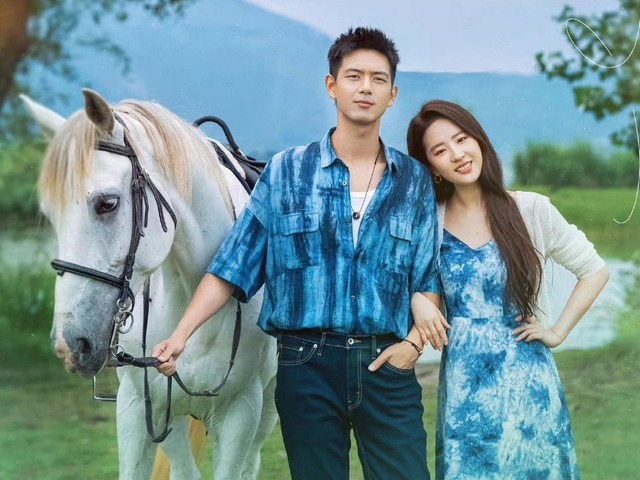 HOT: Lưu Diệc Phi và nam thần kém tuổi công khai hẹn hò?- Ảnh 3. HOT: Lưu Diệc Phi và nam thần kém tuổi công khai hẹn hò?- Ảnh 3.