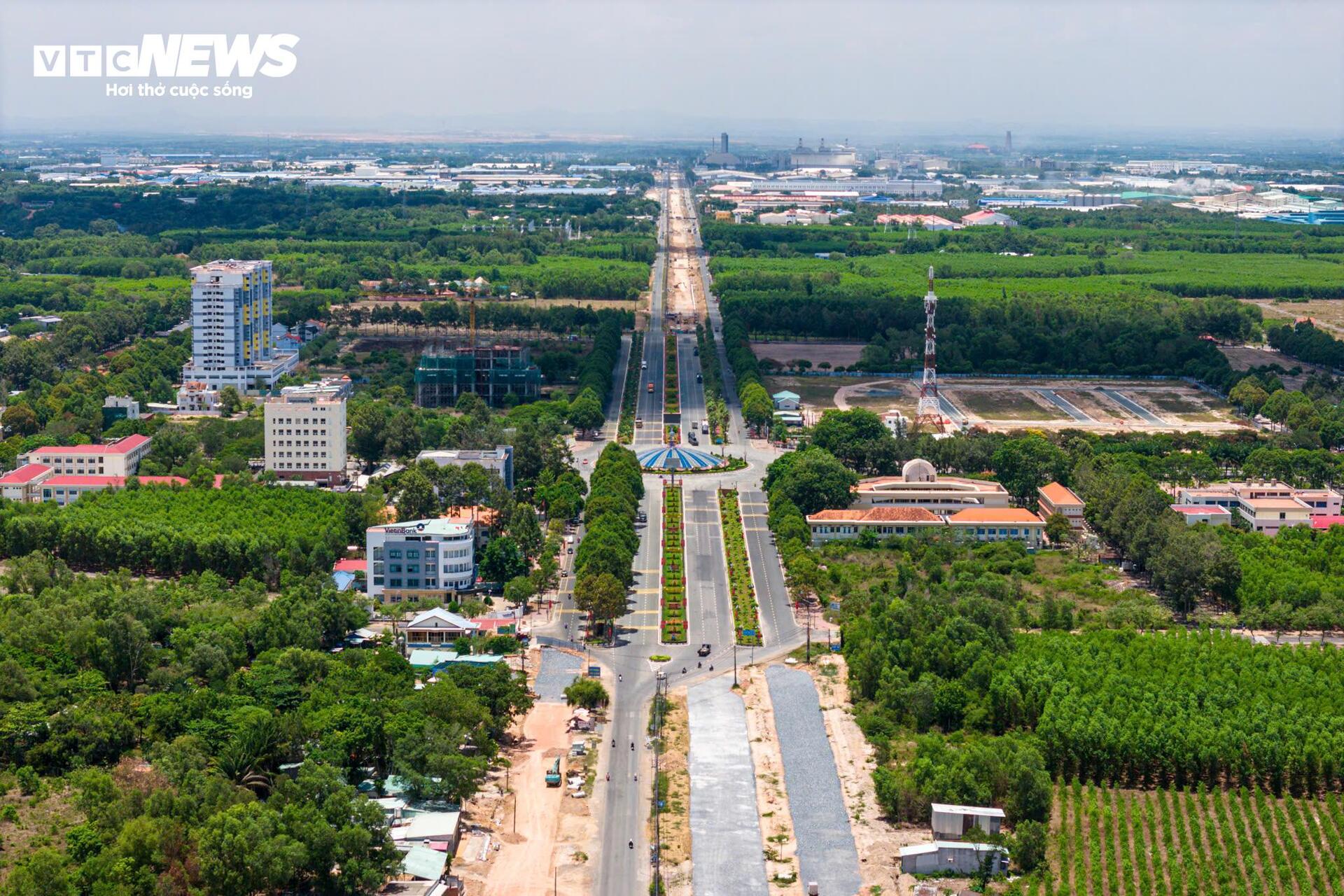 Cận cảnh các tuyến đường kết nối TP.HCM với Bà Rịa - Vũng Tàu trước sáp nhập- Ảnh 8. Cận cảnh các tuyến đường kết nối TP.HCM với Bà Rịa - Vũng Tàu trước sáp nhập- Ảnh 8.
