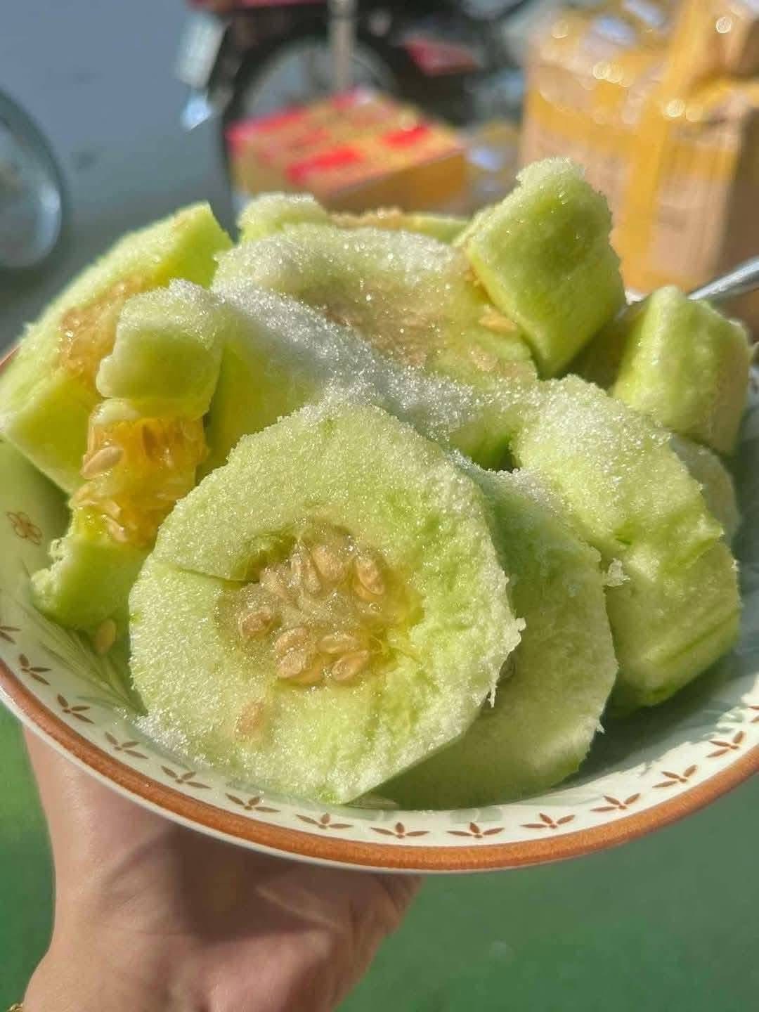 Loại quả rẻ bèo, không lo "ngậm" thuốc trừ sâu được ví như “quốc hồn quốc tuý” ở miền Bắc dịp hè- Ảnh 11. Loại quả rẻ bèo, không lo "ngậm" thuốc trừ sâu được ví như “quốc hồn quốc tuý” ở miền Bắc dịp hè- Ảnh 11.