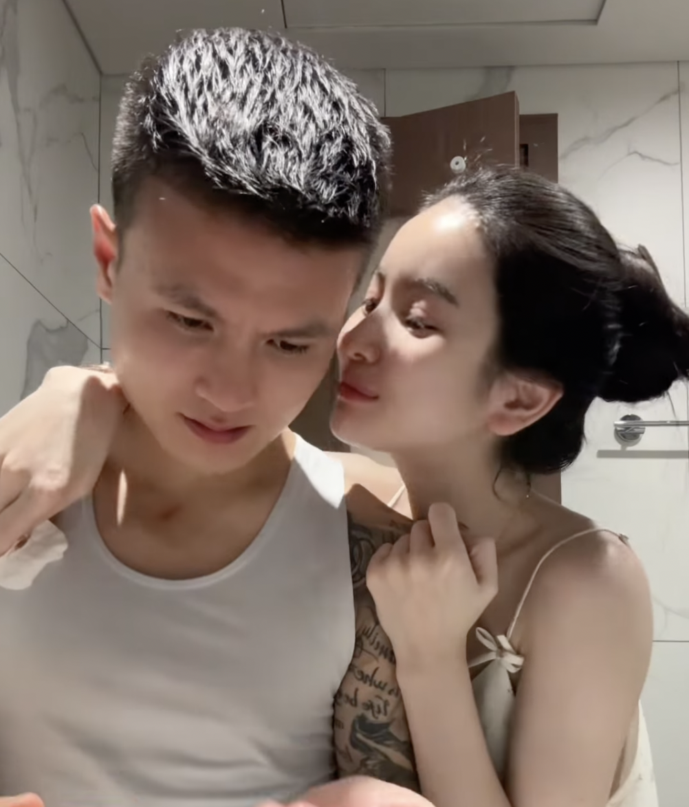 Không còn ngoài cuộc, Quang Hải trực tiếp ra mặt hỗ trợ Chu Thanh Huyền sau loạt lùm xùm kinh doanh- Ảnh 1. Không còn ngoài cuộc, Quang Hải trực tiếp ra mặt hỗ trợ Chu Thanh Huyền sau loạt lùm xùm kinh doanh- Ảnh 1.