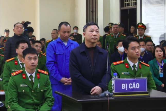Ngày mai, tòa xem xét đơn kháng cáo của bị cáo Lưu Bình Nhưỡng, Lê Thanh Vân- Ảnh 1. Ngày mai, tòa xem xét đơn kháng cáo của bị cáo Lưu Bình Nhưỡng, Lê Thanh Vân- Ảnh 1.