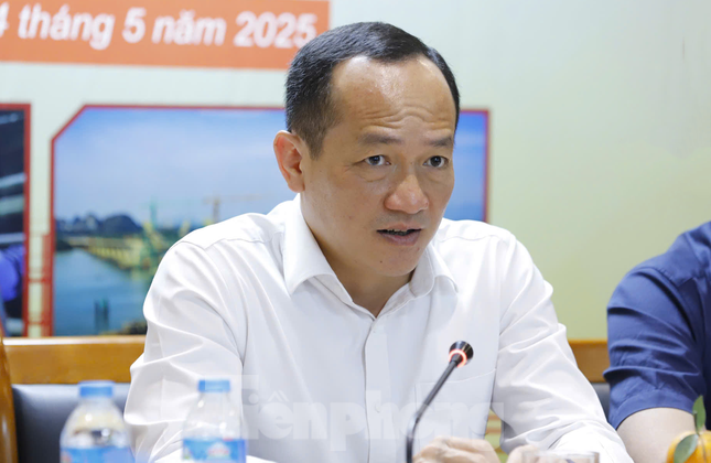 Đường sắt tốc độ cao Bắc - Nam: Cơ hội ngàn năm hay thách thức thế kỷ?- Ảnh 1. Đường sắt tốc độ cao Bắc - Nam: Cơ hội ngàn năm hay thách thức thế kỷ?- Ảnh 1.
