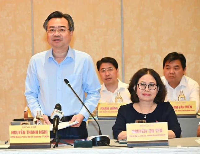 Bí thư Nguyễn Văn Nên nói về thử thách lớn nhất sau sáp nhập TPHCM, Bình Dương và Bà Rịa - Vũng Tàu- Ảnh 1. Bí thư Nguyễn Văn Nên nói về thử thách lớn nhất sau sáp nhập TPHCM, Bình Dương và Bà Rịa - Vũng Tàu- Ảnh 1.