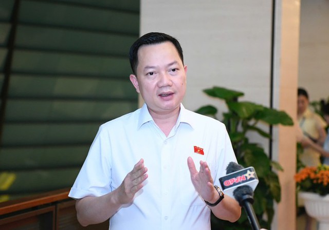 Thông tin mới vụ bắt nguyên Cục trưởng Cục An toàn thực phẩm liên quan 100 tấn thực phẩm chức năng giả- Ảnh 3. Thông tin mới vụ bắt nguyên Cục trưởng Cục An toàn thực phẩm liên quan 100 tấn thực phẩm chức năng giả- Ảnh 3.
