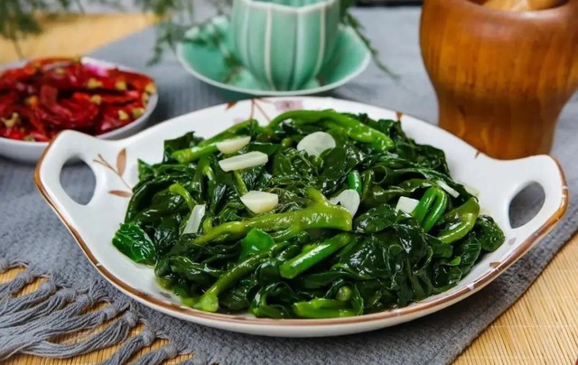 Việt Nam có loại rau giàu canxi ngang sữa, Trung Quốc coi như “báu vật”: Bổ gan, hạ mỡ máu cực tốt- Ảnh 3. Việt Nam có loại rau giàu canxi ngang sữa, Trung Quốc coi như “báu vật”: Bổ gan, hạ mỡ máu cực tốt- Ảnh 3.
