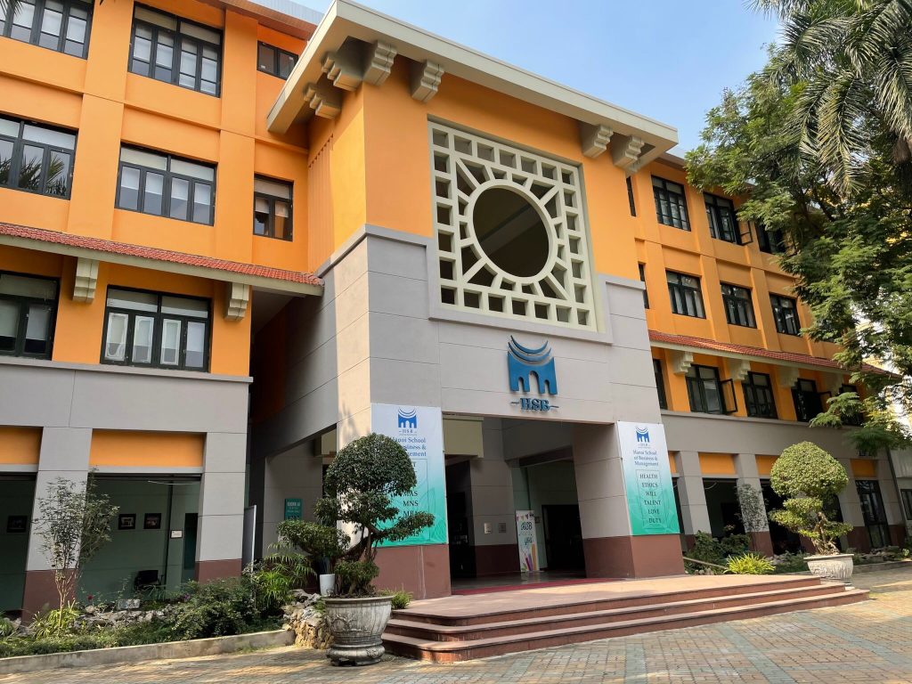 Fanpage Thông tin Chính phủ vừa xác nhận: Lần đầu tiên trong lịch sử, một trường đại học tại Việt Nam làm điều này- Ảnh 2. Fanpage Thông tin Chính phủ vừa xác nhận: Lần đầu tiên trong lịch sử, một trường đại học tại Việt Nam làm điều này- Ảnh 2.