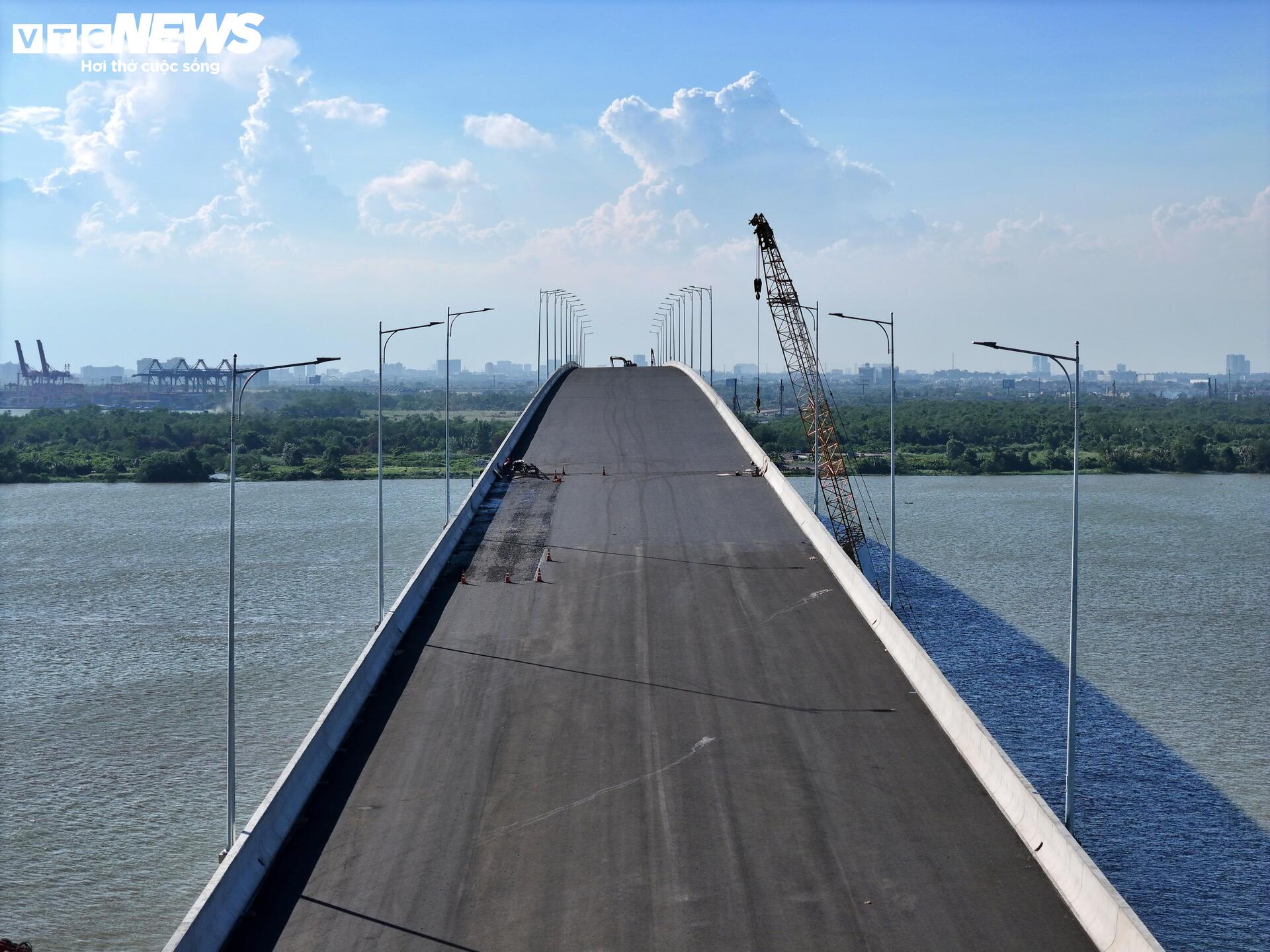 Diện mạo mới cầu lớn nhất Vành đai 3 sau hơn 2 năm thi công- Ảnh 6. Diện mạo mới cầu lớn nhất Vành đai 3 sau hơn 2 năm thi công- Ảnh 6.