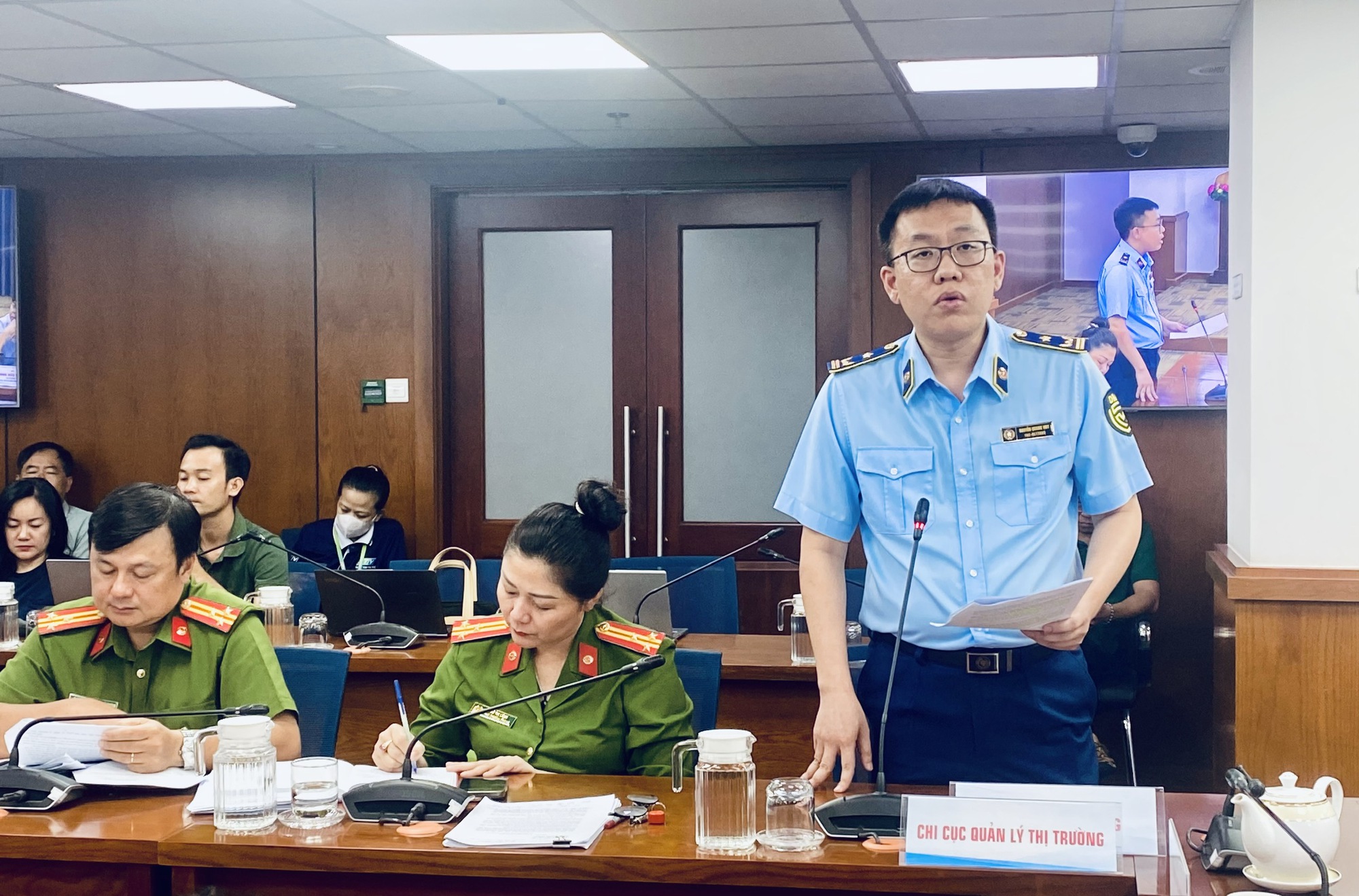 Mua hàng online: Coi chừng "tiền mất, tật mang" vì thiếu kiểm chứng- Ảnh 1. Mua hàng online: Coi chừng "tiền mất, tật mang" vì thiếu kiểm chứng- Ảnh 1.