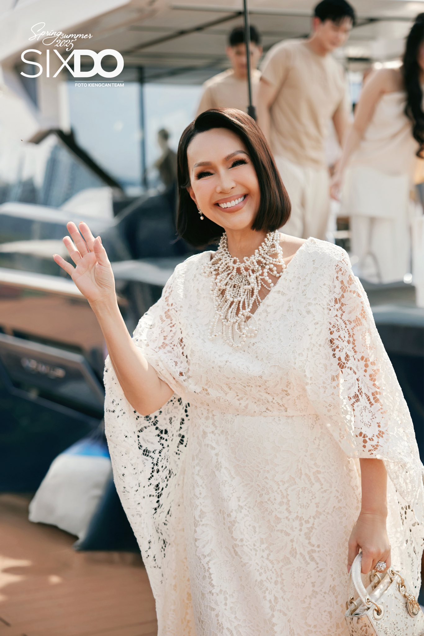 Nữ nghệ sĩ có hôn nhân viên mãn với chồng doanh nhân, U70 mà trẻ như 40: Bí quyết gói gọn trong 4 điều- Ảnh 1. Nữ nghệ sĩ có hôn nhân viên mãn với chồng doanh nhân, U70 mà trẻ như 40: Bí quyết gói gọn trong 4 điều- Ảnh 1.