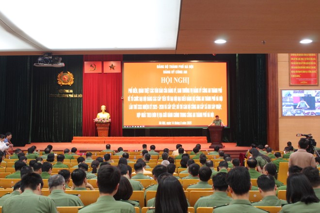 Hướng dẫn việc sắp xếp, bố trí cán bộ Công an cấp xã theo đơn vị hành chính trong Công an thành phố Hà Nội- Ảnh 3. Hướng dẫn việc sắp xếp, bố trí cán bộ Công an cấp xã theo đơn vị hành chính trong Công an thành phố Hà Nội- Ảnh 3.