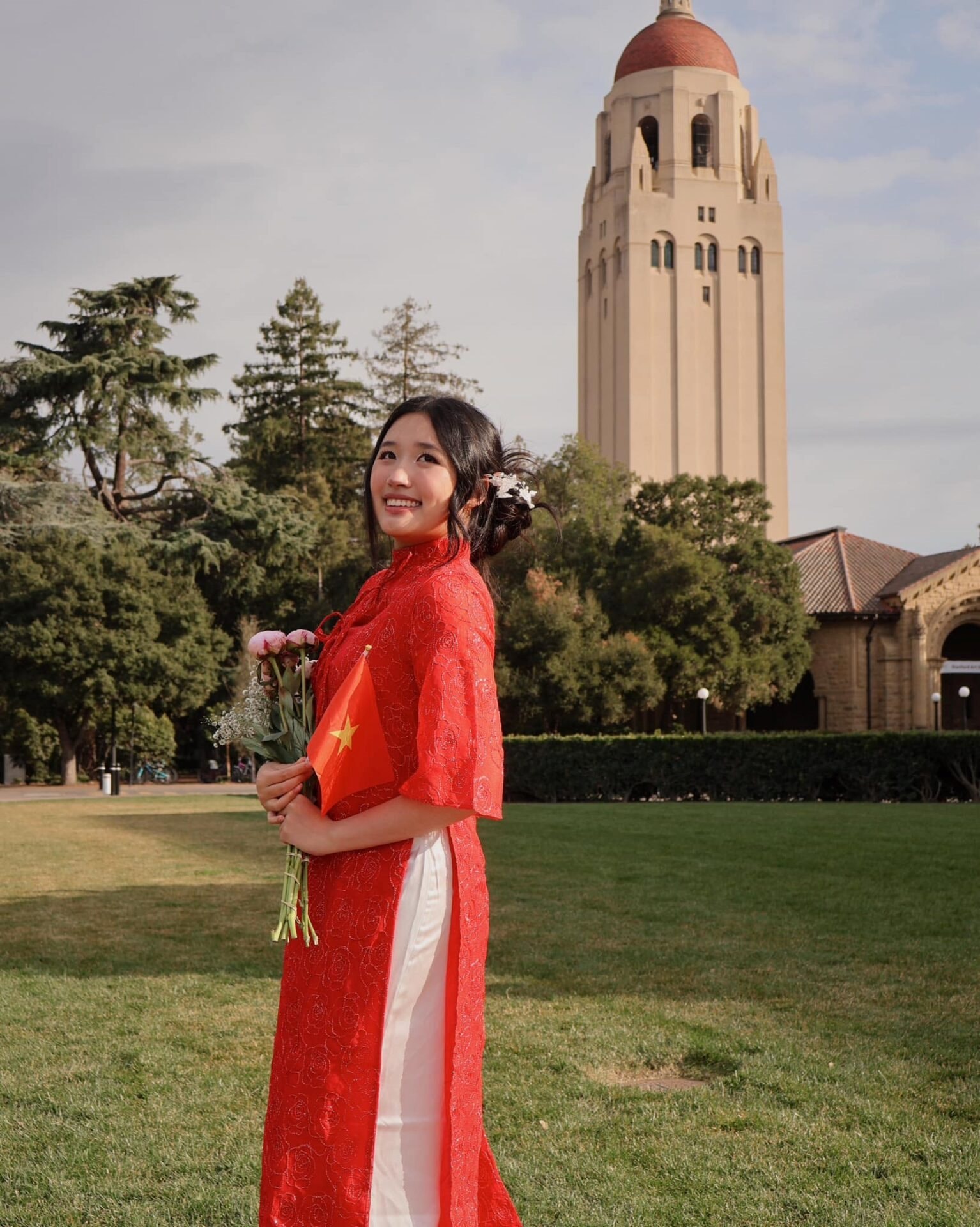 Nữ sinh Việt được Forbes vinh danh “30 Under 30 Asia” năm 2025: Theo học ĐH Stanford, ái nữ nhà sáng lập chuỗi bán lẻ nổi tiếng- Ảnh 4. Nữ sinh Việt được Forbes vinh danh “30 Under 30 Asia” năm 2025: Theo học ĐH Stanford, ái nữ nhà sáng lập chuỗi bán lẻ nổi tiếng- Ảnh 4.