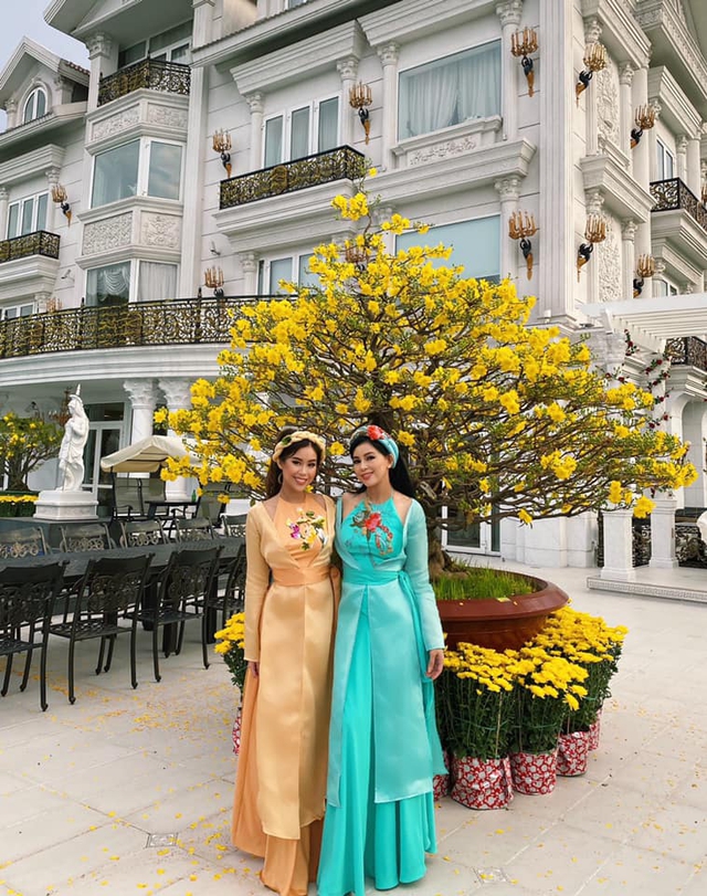 Nữ nghệ sĩ là CEO "khét tiếng" Việt Nam, ở biệt thự dát vàng, 3 mặt tiền Quận 2, U60 đẹp như 30- Ảnh 4.