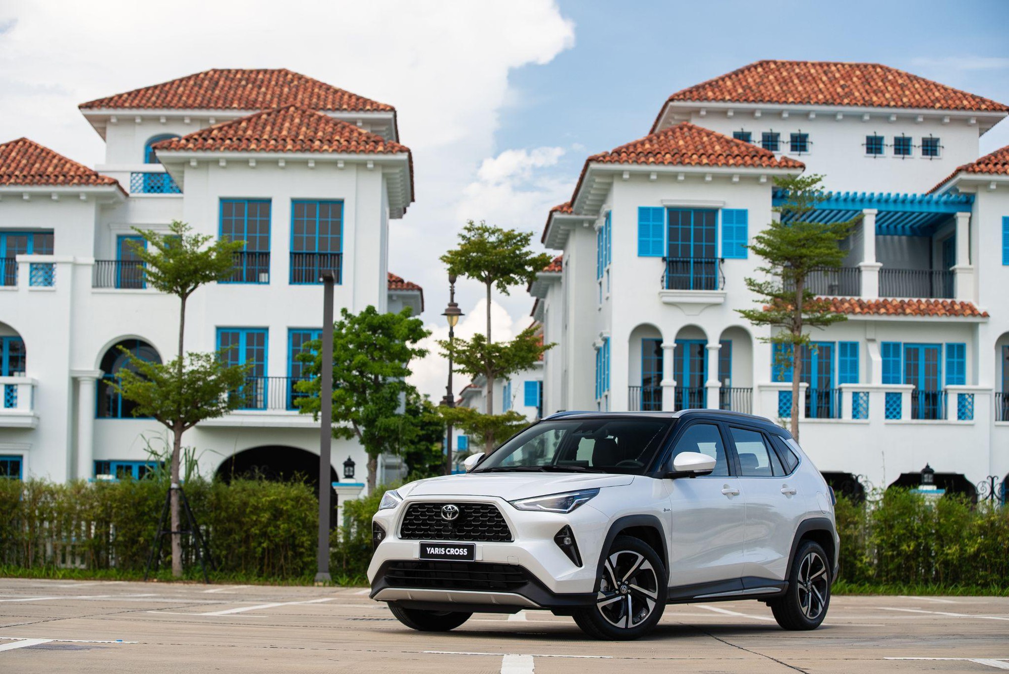 Tài chính Toyota tung gói vay ưu đãi, thu hút nhiều khách hàng "lên đời"- Ảnh 2. Tài chính Toyota tung gói vay ưu đãi, thu hút nhiều khách hàng "lên đời"- Ảnh 2.