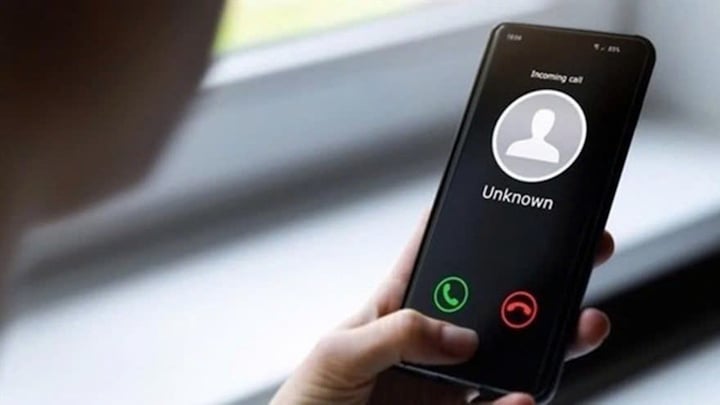 Nghe điện thoại của 'công an mạng', nữ sinh bị lừa gần 3 tỷ đồng- Ảnh 1. Nghe điện thoại của 'công an mạng', nữ sinh bị lừa gần 3 tỷ đồng- Ảnh 1.