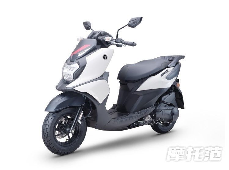 Yamaha Force X 125cc 2025 ra mắt: Thiết kế 'lai địa hình' phá cách, giá chỉ hơn 30 triệu đồng- Ảnh 5. Yamaha Force X 125cc 2025 ra mắt: Thiết kế 'lai địa hình' phá cách, giá chỉ hơn 30 triệu đồng- Ảnh 5.