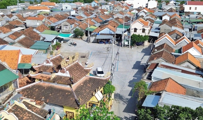 Phát hiện ngôi làng có duy nhất 1 đường vào gần Nha Trang, du khách ấn tượng với cảnh từ trên cao- Ảnh 3. Phát hiện ngôi làng có duy nhất 1 đường vào gần Nha Trang, du khách ấn tượng với cảnh từ trên cao- Ảnh 3.