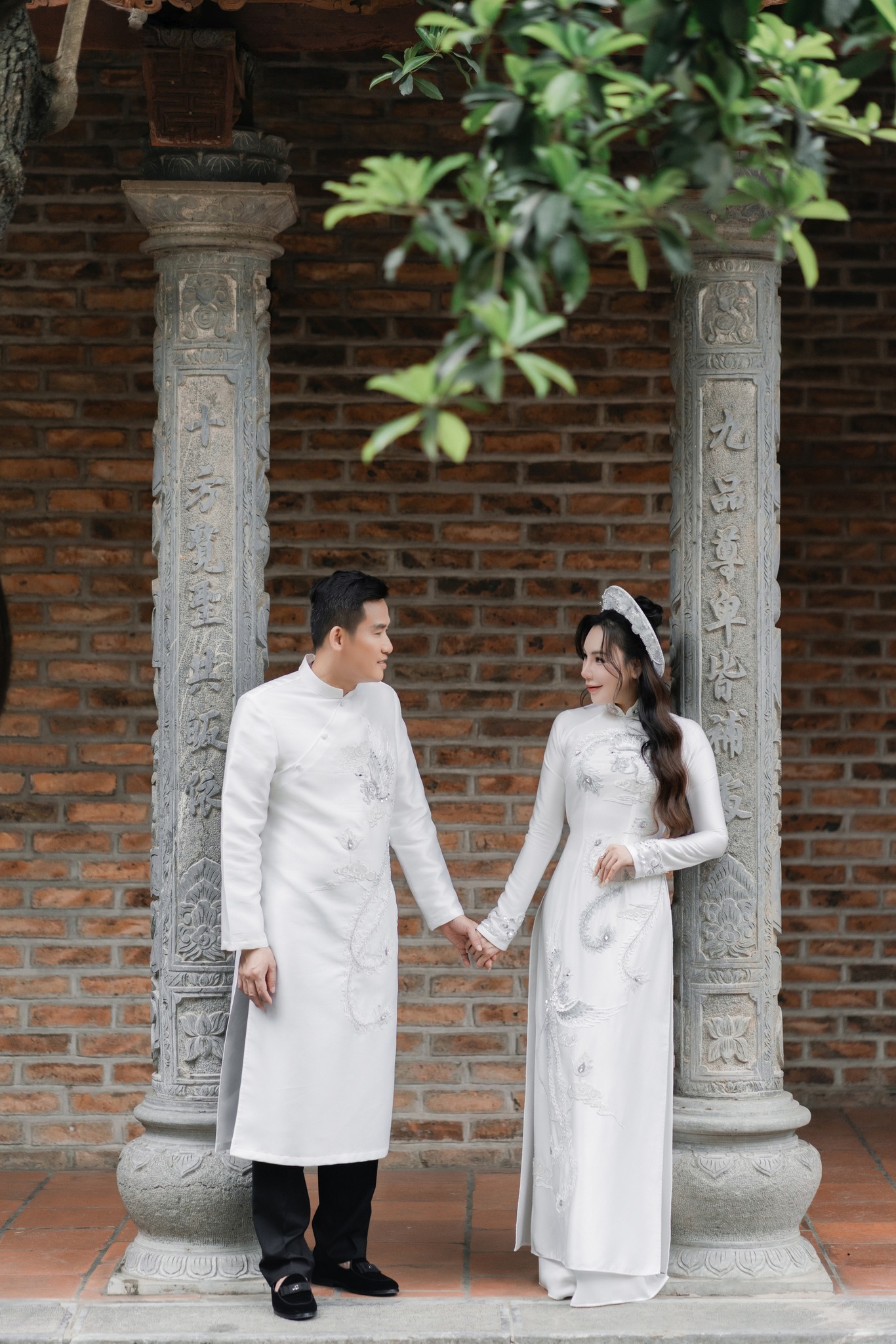 Toàn cảnh đám cưới Hồ Quỳnh Hương: Cô dâu khóc nức nở, khoá môi chú rể tình tứ, thái độ nhà chồng gây chú ý- Ảnh 21.