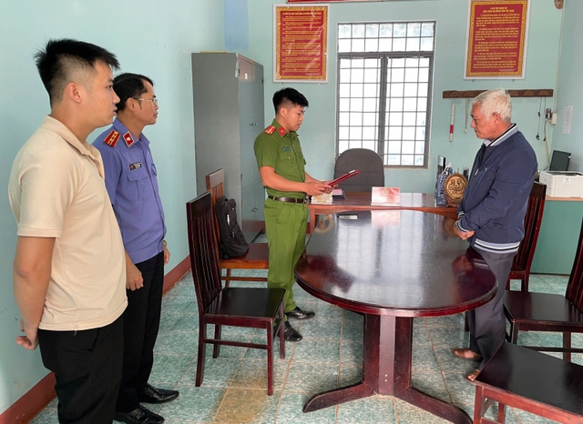 Công an tỉnh Gia Lai tìm bị hại của Trương Quang Hưng- Ảnh 1. Công an tỉnh Gia Lai tìm bị hại của Trương Quang Hưng- Ảnh 1.