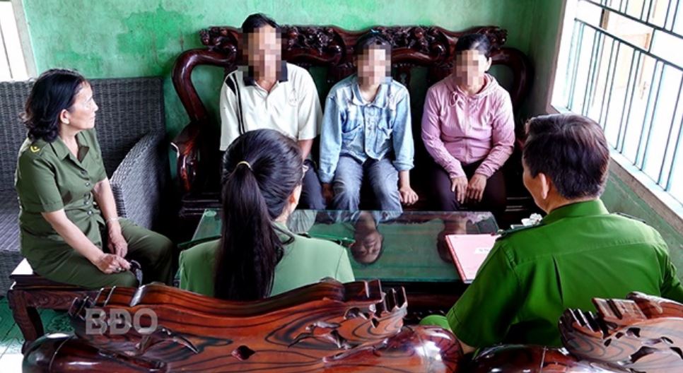 Cô gái sinh năm 2007 đặt cuốc taxi 5 triệu đồng nhưng hủy chuyến, tài xế lập tức báo công an: "Không làm thế chắc tôi ân hận cả đời"- Ảnh 2.