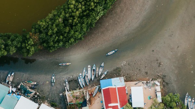 Phát hiện ngôi làng có duy nhất 1 đường vào gần Nha Trang, du khách ấn tượng với cảnh từ trên cao- Ảnh 8. Phát hiện ngôi làng có duy nhất 1 đường vào gần Nha Trang, du khách ấn tượng với cảnh từ trên cao- Ảnh 8.
