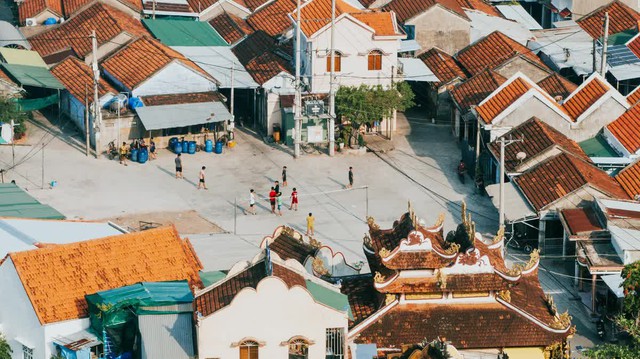 Phát hiện ngôi làng có duy nhất 1 đường vào gần Nha Trang, du khách ấn tượng với cảnh từ trên cao- Ảnh 2. Phát hiện ngôi làng có duy nhất 1 đường vào gần Nha Trang, du khách ấn tượng với cảnh từ trên cao- Ảnh 2.