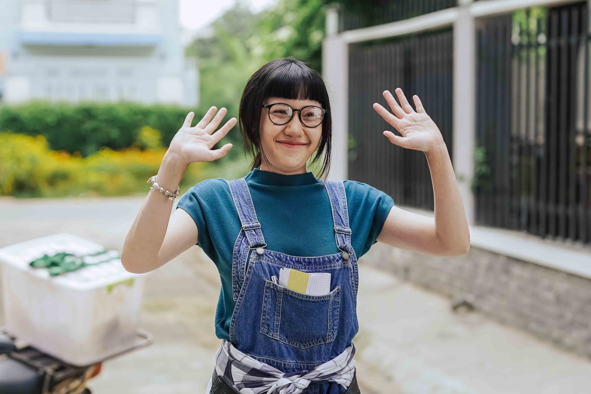 15 giây cam thường bóc nhan sắc thật khó tin của em gái Trấn Thành- Ảnh 10. 15 giây cam thường bóc nhan sắc thật khó tin của em gái Trấn Thành- Ảnh 10.