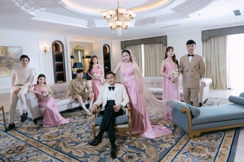 Toàn cảnh đám cưới Hồ Quỳnh Hương: Cô dâu khóc nức nở, khoá môi chú rể tình tứ, thái độ nhà chồng gây chú ý- Ảnh 8.