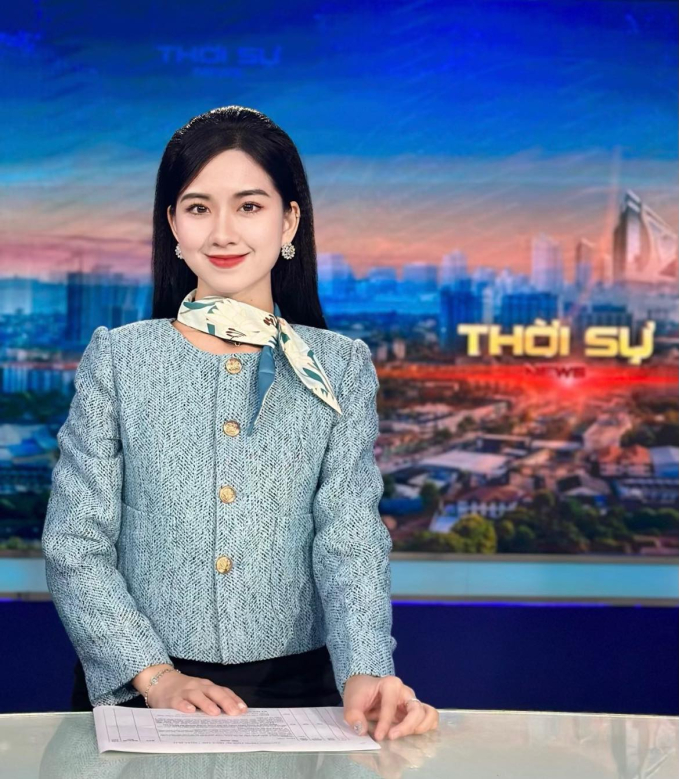 Ái nữ nhà Văn Sỹ trứ danh Nghệ An gây sốt với visual vạn người mê, thì ra thừa hưởng“mã gen đỉnh chop” của mẹ- Ảnh 1. Ái nữ nhà Văn Sỹ trứ danh Nghệ An gây sốt với visual vạn người mê, thì ra thừa hưởng“mã gen đỉnh chop” của mẹ- Ảnh 1.