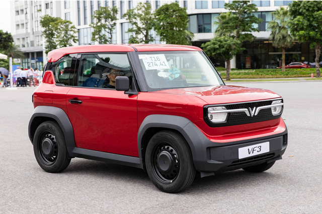 Xôn xao chiếc VinFast VF 3 mỗi ngày sạc 4 lần và đi đều 1.000km suốt 9 tháng, dân mạng: Không tin nổi- Ảnh 3.