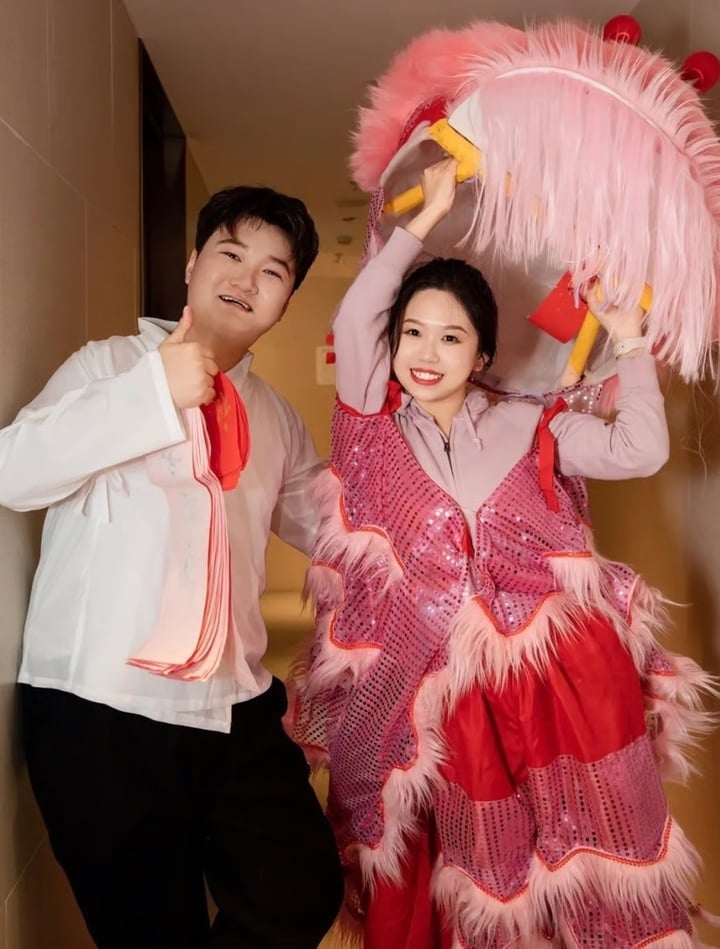 Cặp đôi làm tiệc cưới ở quán lẩu, hóa đơn dài 2 mét nhưng chỉ tốn 80 triệu đồng- Ảnh 3. Cặp đôi làm tiệc cưới ở quán lẩu, hóa đơn dài 2 mét nhưng chỉ tốn 80 triệu đồng- Ảnh 3.