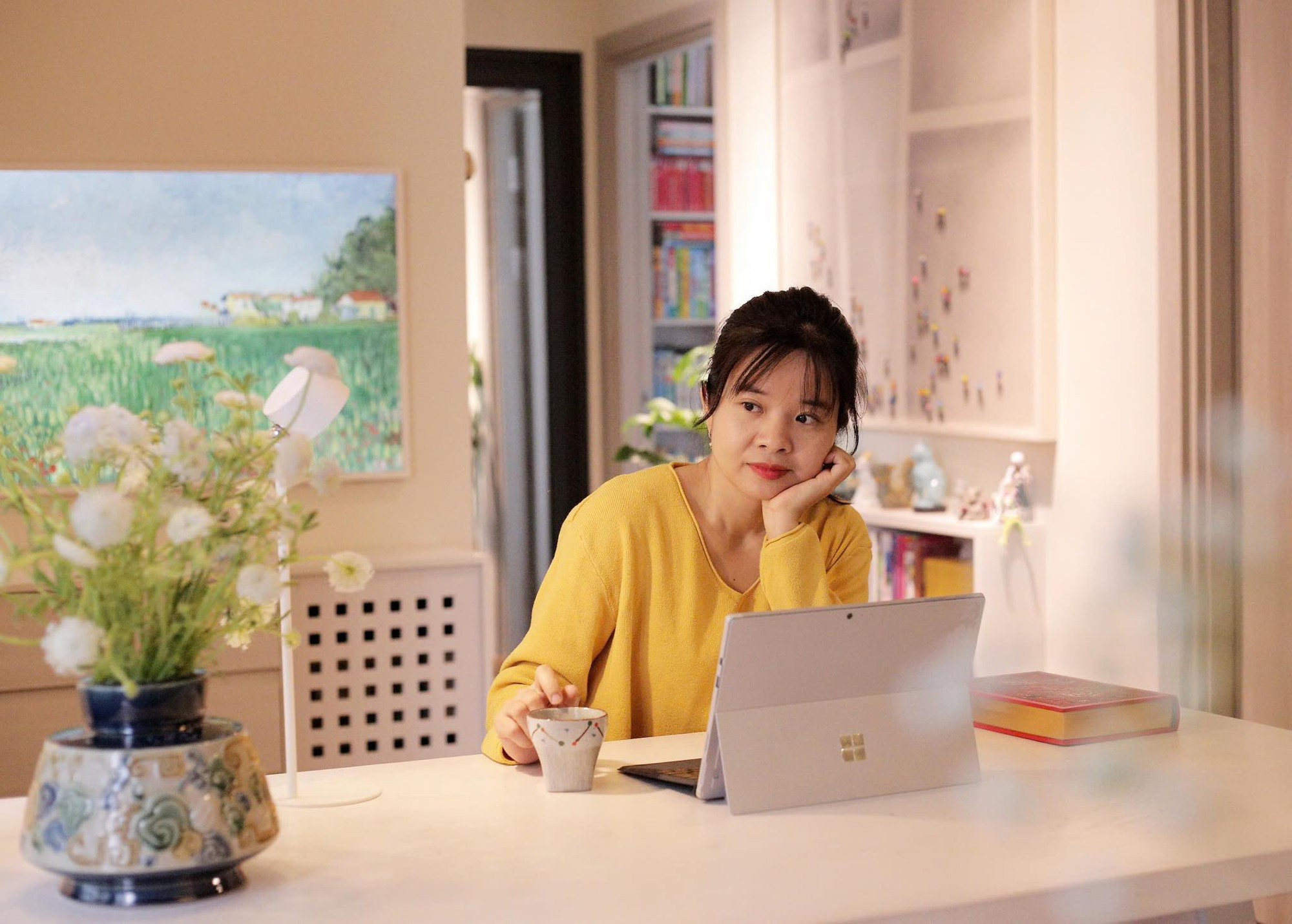 Căn hộ ấm áp được vun bồi mỗi ngày bởi cảm xúc với nghệ thuật của mẹ 2 con ở Hà Nội- Ảnh 3. Căn hộ ấm áp được vun bồi mỗi ngày bởi cảm xúc với nghệ thuật của mẹ 2 con ở Hà Nội- Ảnh 3.