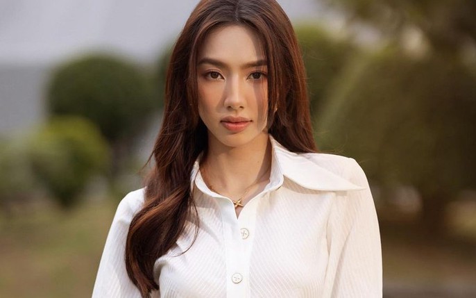Hoa hậu Thuỳ Tiên hiện ra sao?- Ảnh 1. Hoa hậu Thuỳ Tiên hiện ra sao?- Ảnh 1.