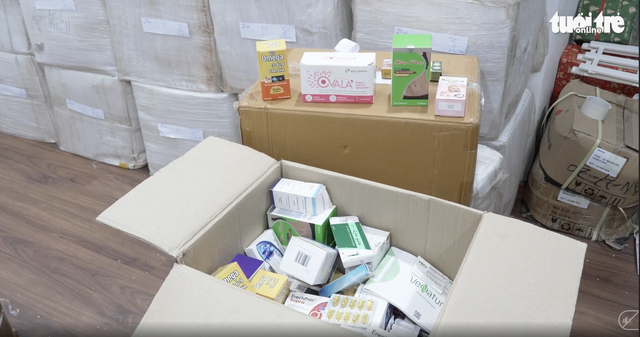 Cận cảnh hơn 100 tấn thuốc tân dược, thực phẩm chức năng giả do Phạm Ngọc Tiến và vợ cầm đầu- Ảnh 9. Cận cảnh hơn 100 tấn thuốc tân dược, thực phẩm chức năng giả do Phạm Ngọc Tiến và vợ cầm đầu- Ảnh 9.