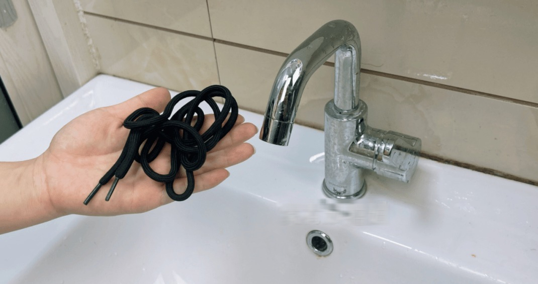 Dùng 1 sợi dây + 1 chiếc đũa, tôi Dùng 1 sợi dây + 1 chiếc đũa, tôi