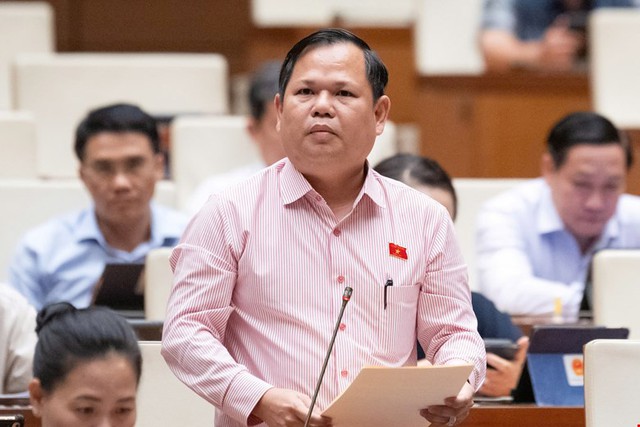 Cựu Cục trưởng Cục An toàn thực phẩm Nguyễn Thanh Phong bị khởi tố, người dân ủng hộ xử lý nghiêm- Ảnh 2. Cựu Cục trưởng Cục An toàn thực phẩm Nguyễn Thanh Phong bị khởi tố, người dân ủng hộ xử lý nghiêm- Ảnh 2.